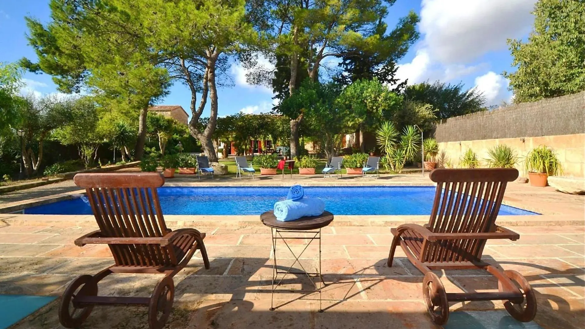 Ferienhaus Mit Privatpool Fuer 12 Personen Ca 400 Qm In Consell, Mallorca Binnenland Von Mallorca contacts